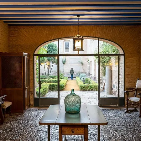 Hotel De 4*